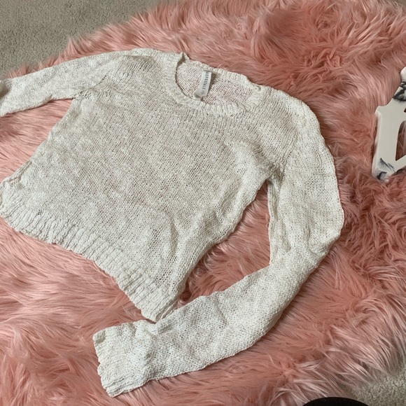 AEROPOSTALE SWEATER - Picture 3 of 5